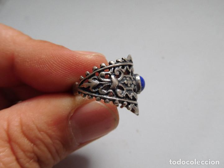 Joyeria: Anillo de plata antiguo con piedra - Foto 4