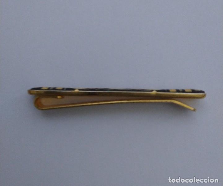 Joyeria: Aguja de corbata, damasquinado de Toledo - Foto 2