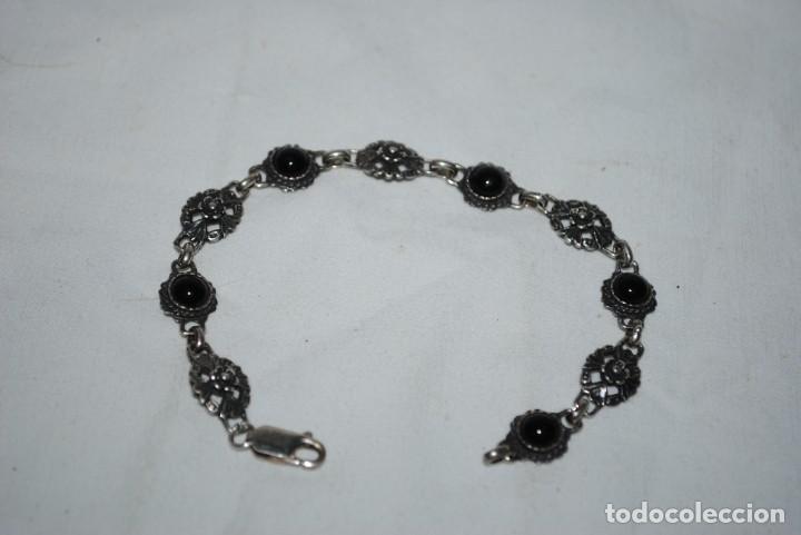 Joyeria: PULSERA DE PLATA EN FORMA DE FLORES - Foto 1