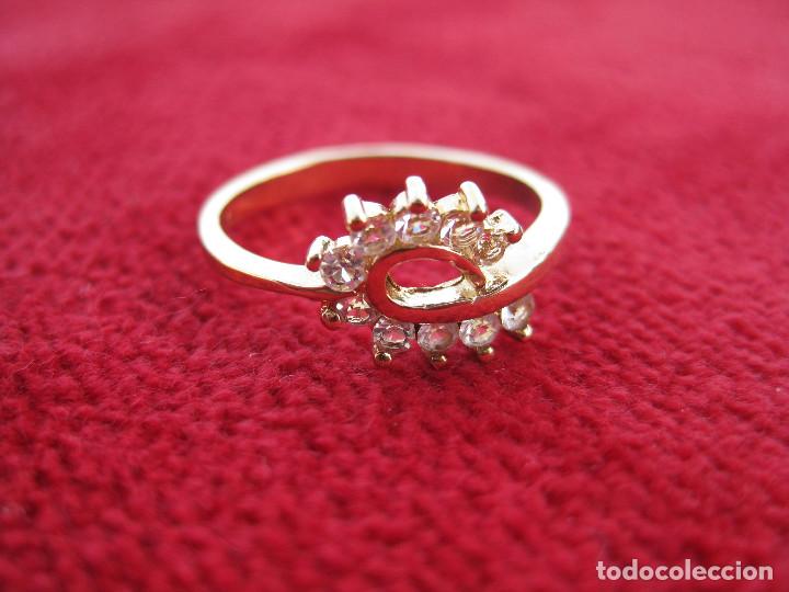 Joyeria: ANILLO DE PLATA CHAPADO EN ORO CON CIRCONITAS - SIN ESTRENAR - Foto 1