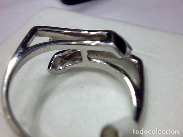 Joyeria: anillo oro blanco 18 kts y diamantes - Foto 6