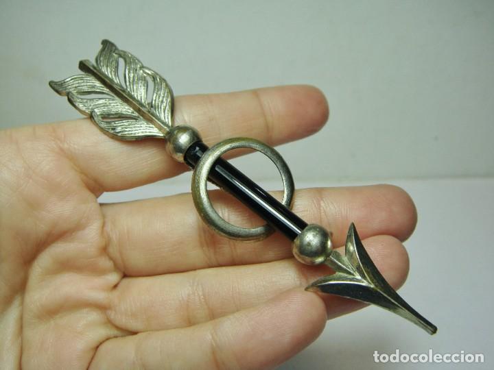 Joyeria: Broche con forma de flecha &middot; Plata &middot; ca. 1890&ndash;1910 - Foto 4
