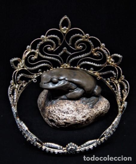 Joyeria: Corona de metal y cristal - Foto 5