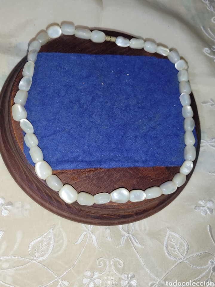 Joyeria: Collar de piezas de n&aacute;car.Vintage. - Foto 2