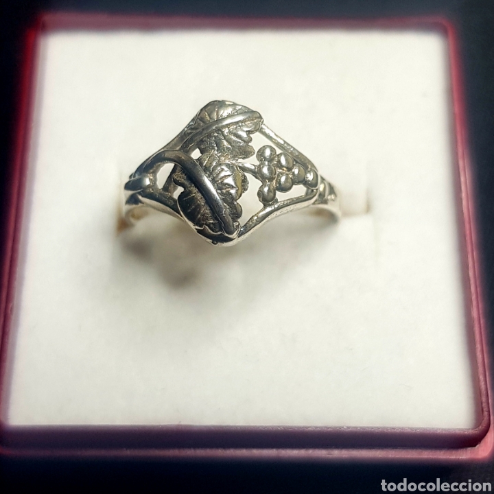 Joyeria: Anillo plata de ley hojas y racimo talla 16 - Foto 1