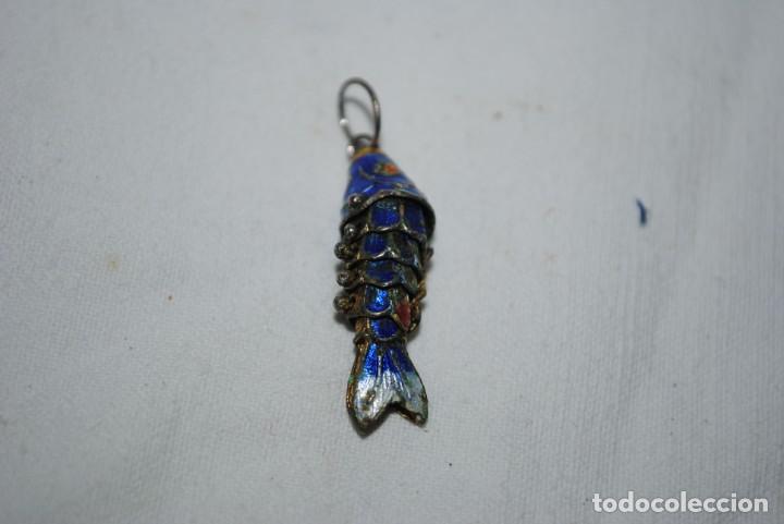 Joyeria: COLGANTE EN FORMA DE PES DE COLORES . - Foto 3