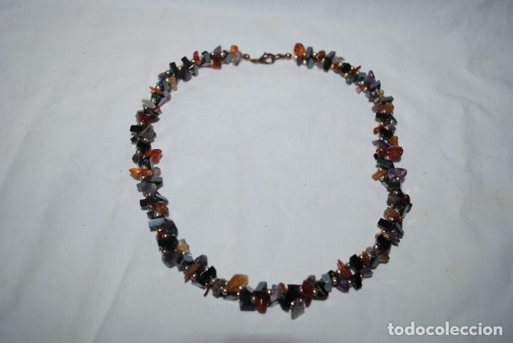 Joyeria: GARGANTILLA DE PIEDRAS NATURALES MULTIPLES . - Foto 1