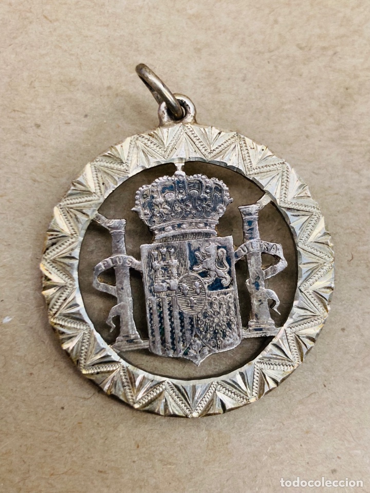Joyeria: Colgante de plata moneda calada 1877 - Foto 1
