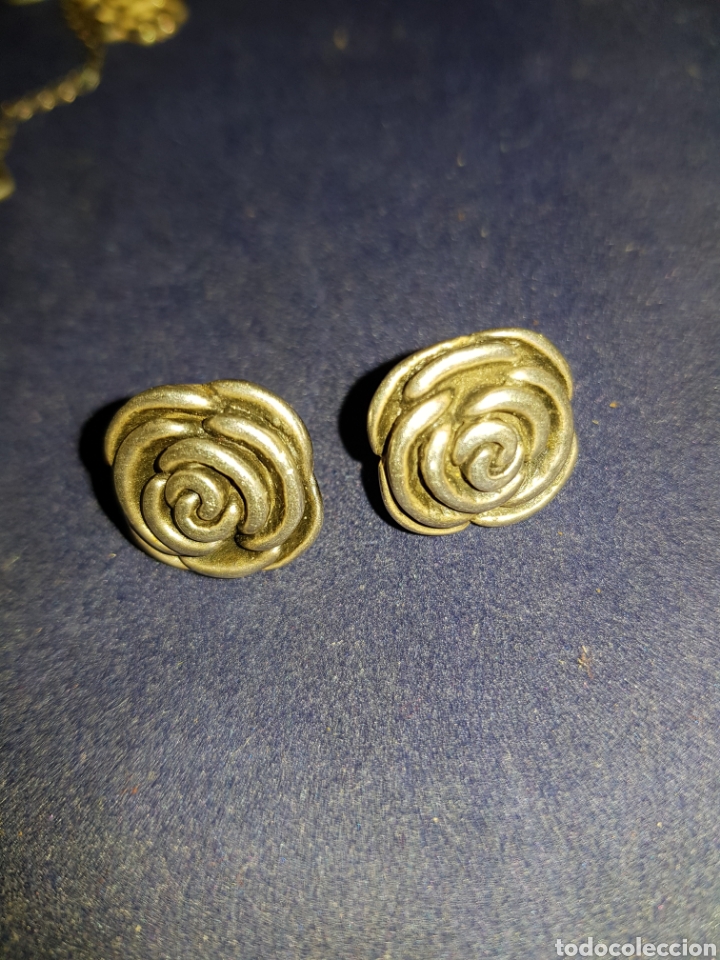 Schmuck: ANTIGUOS PENDIENTES DE PLATA FORMA DE ROSAS