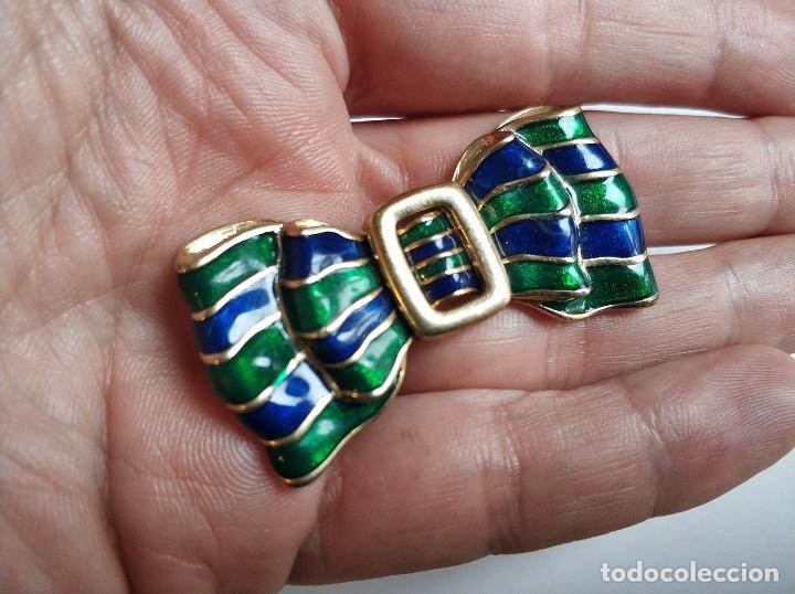 Joyeria: Bonito broche en forma de lazo - Foto 3