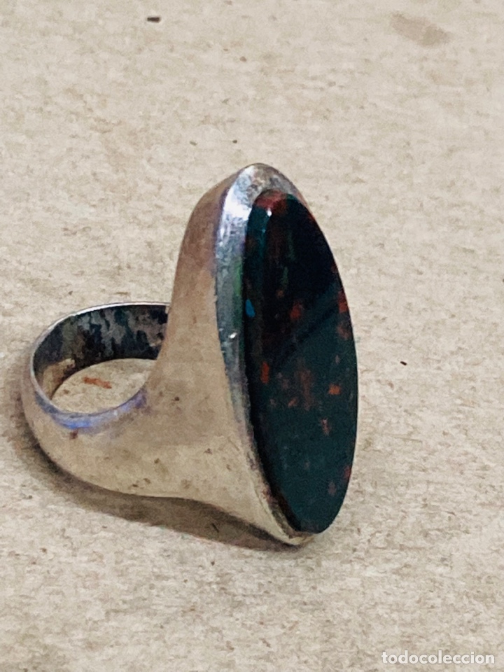 Joyeria: Anillo de plata y piedra - Foto 1
