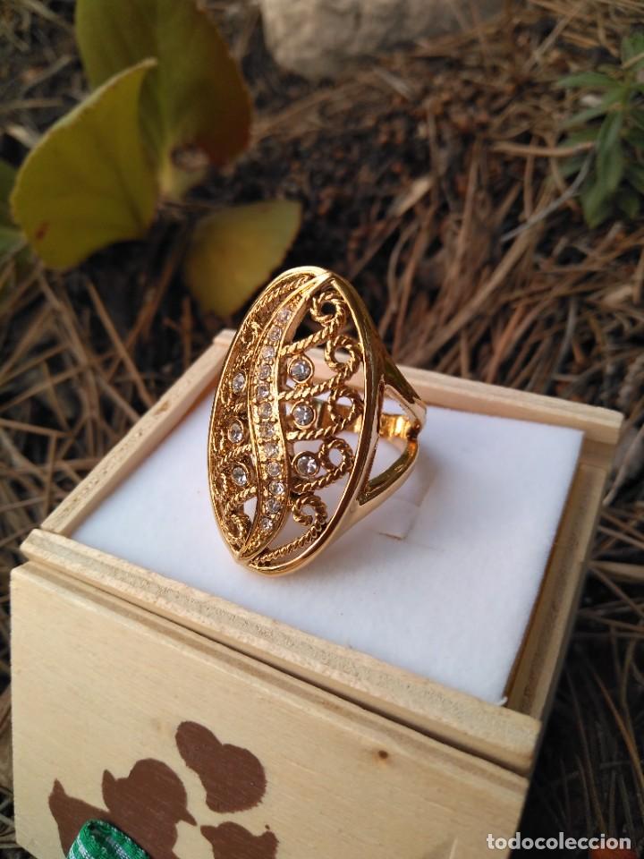 Joyeria: Espl&eacute;ndido anillo de dise&ntilde;o con ba&ntilde;o de oro - Foto 2