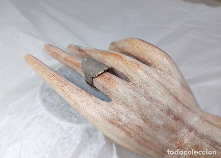 Joyeria: Anillo de plata de ley moneda de Isabel II - Talla 14 - Foto 7