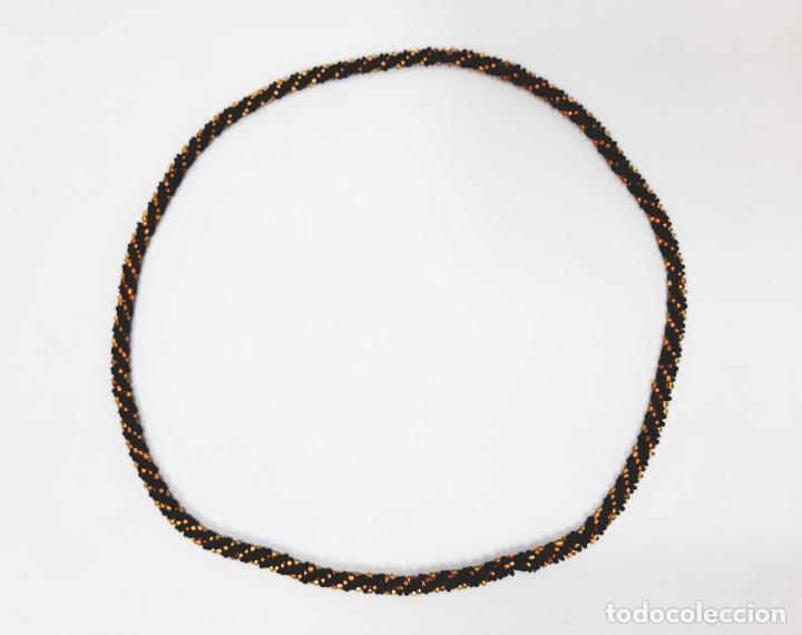 Joyeria: Collar de perlas de vidrio retorcidas en miniatura - Foto 2