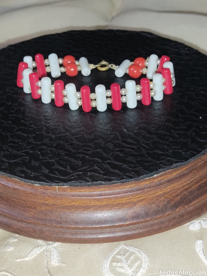 Joyeria: Pulsera de opalina roja y blanca, vintage. - Foto 3