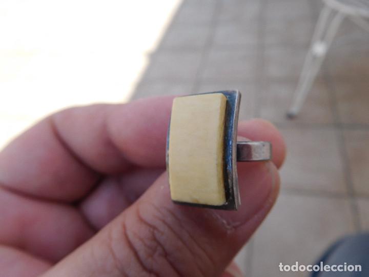 Joyeria: Anillo antiguo de plata y marfil - Foto 1