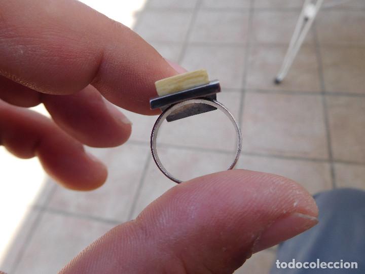 Joyeria: Anillo antiguo de plata y marfil - Foto 4