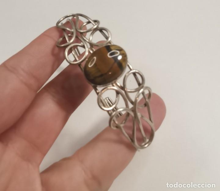 Joyeria: Brazalete en Plata de Ley con Ojo de Tigre - Foto 2