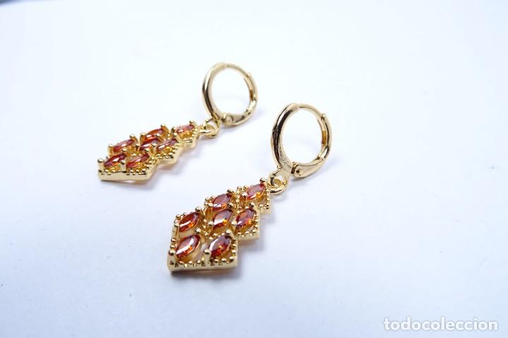 Joyeria: PENDIENTES LARGOS EN ORO DE 14K CON GRANATES - Foto 7