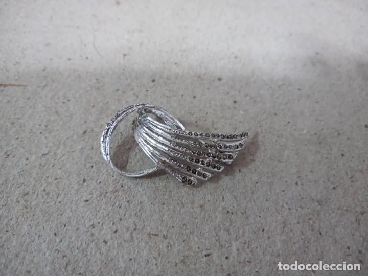 Joyeria: BONITO BROCHE DE METAL ANTIGUO - Foto 1