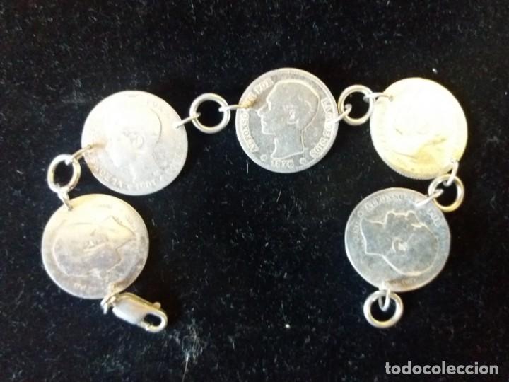 Joyeria: pulsera con monedas de plata - Foto 1