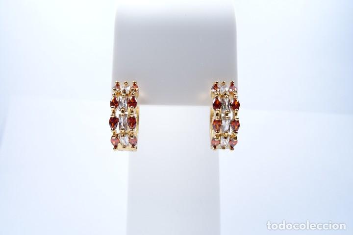 Joyeria: Pendientes en oro de 14k en forma de aro con granates engastados - Foto 7