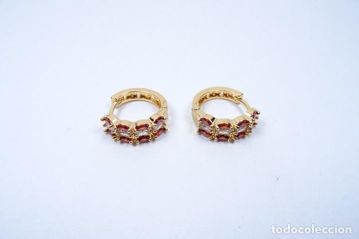 Joyeria: Pendientes en oro de 14k en forma de aro con granates engastados - Foto 11
