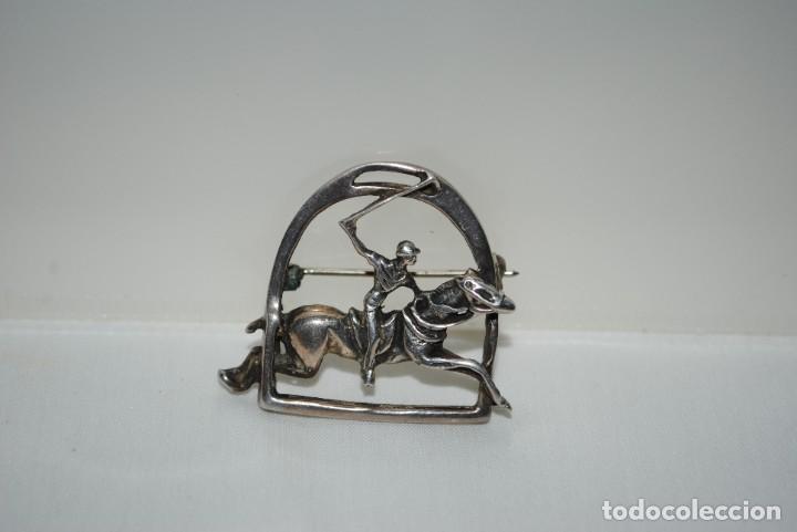 Joyeria: BROCHE DE PLATA EN FORMA DE JUGADOR DE POLO - Foto 1
