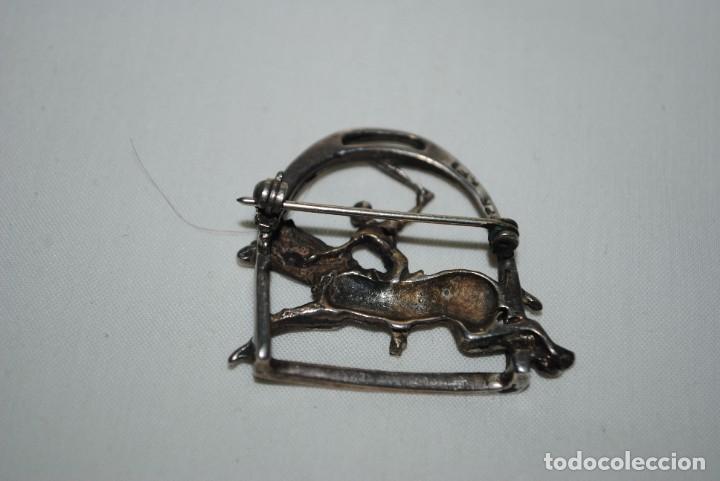 Joyeria: BROCHE DE PLATA EN FORMA DE JUGADOR DE POLO - Foto 4
