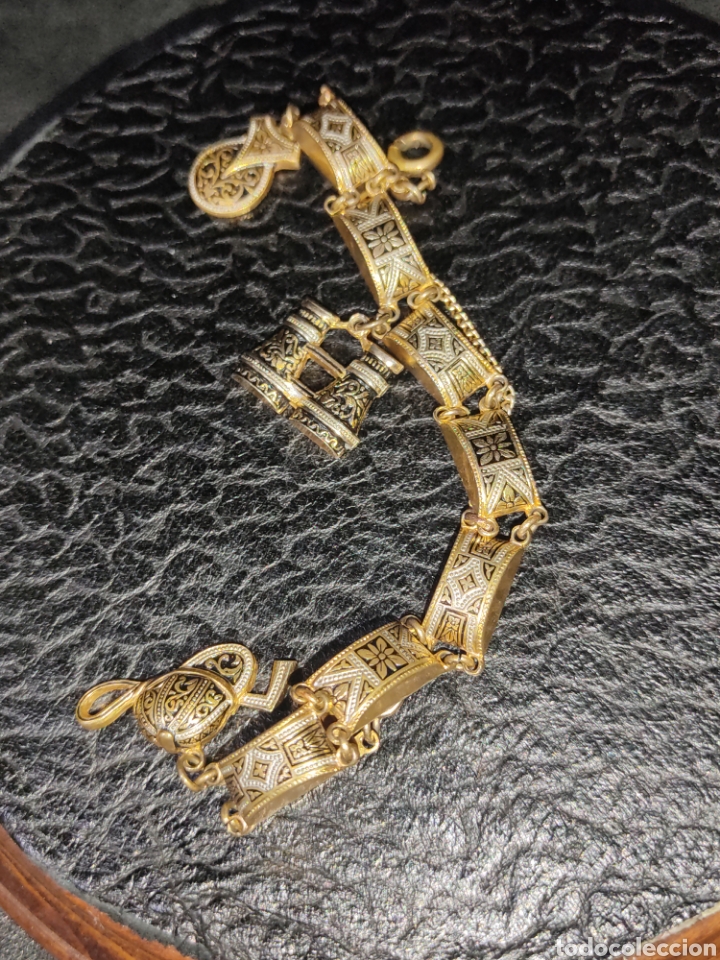 Joyeria: Pulsera damasquinada con colgantes, Toledo. - Foto 3