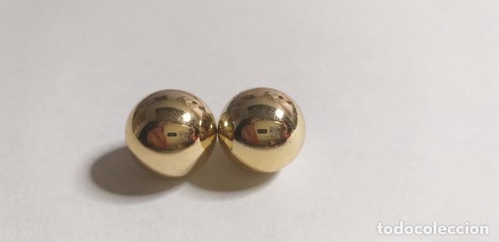 Joyeria: Pendientes flor y cierre de bola grande dorada - Foto 4