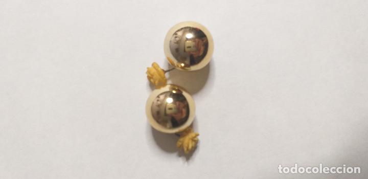 Joyeria: Pendientes flor y cierre de bola grande dorada - Foto 7