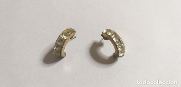 Joyeria: Pendientes medio aro con piedras. - Foto 3