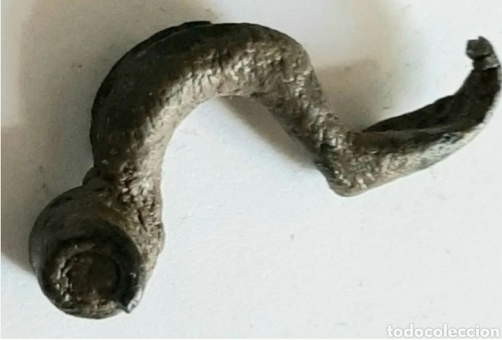 Joyeria: F&iacute;bula/Perone romano tipolog&iacute;a surco - Foto 2