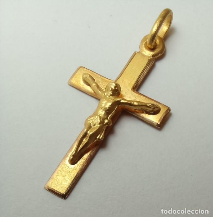 Joyeria: Cruz de Oro de 18 Kilates. - Foto 2