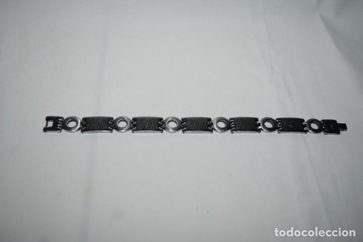 Joyeria: MODERNA PULSERA DE ACERO, AL CARBONO . - Foto 1