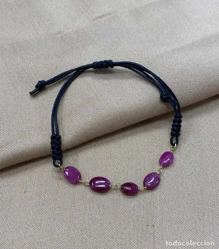 Joyeria: Pulsera macram&eacute;, oro amarillo 18K con rub&iacute;es naturales - Foto 1