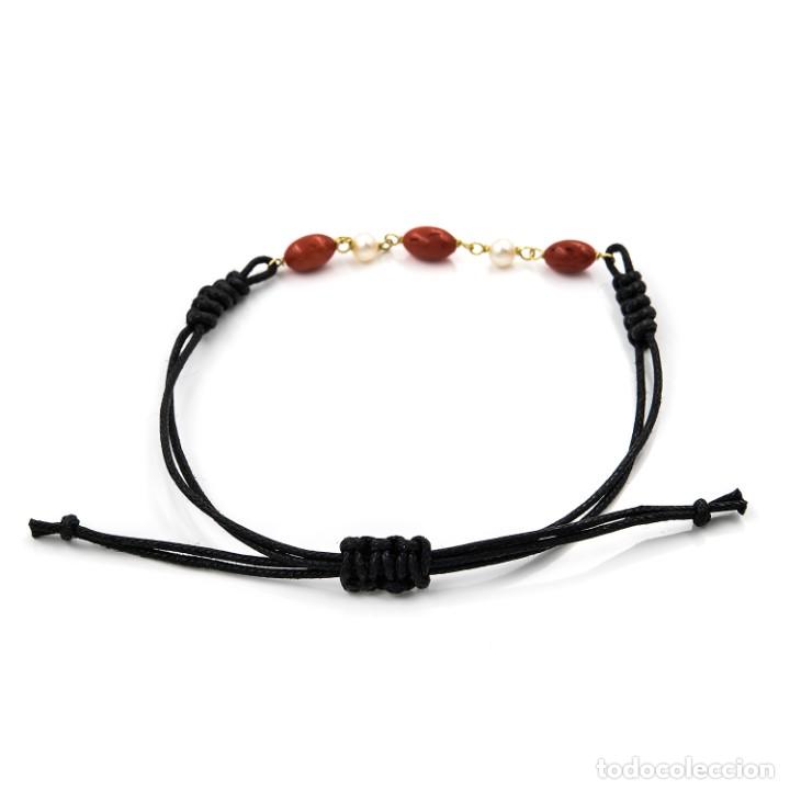 Joyeria: Pulsera con Corales Naturales, Perlas y Oro 18k Cierre Macram&eacute; Ajustable - Foto 3