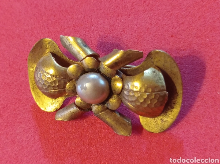Joyeria: ⚜️ANTIGUO BROCHE ART DECO BRONCE Y LAT&Oacute;N CON PERLA - Foto 3