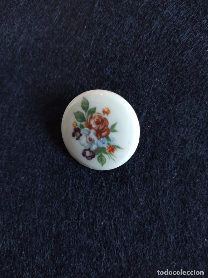 Joyeria: ANTIGUO BROCHE ESMALTE CIRCULAR - RAMO DE FLORES - Foto 1