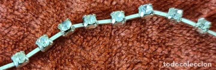 Joyeria: CONJUNTO DE COLLAR Y PENDIENTES. STRASS ENGARZADO. CIRCA 1940. - Foto 4