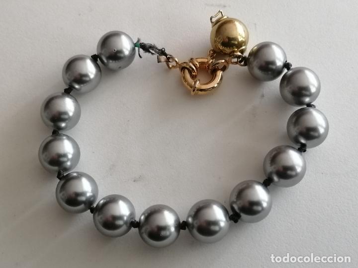 Joyeria: PULSERA CON 12 PERLAS OSCURAS - Foto 1