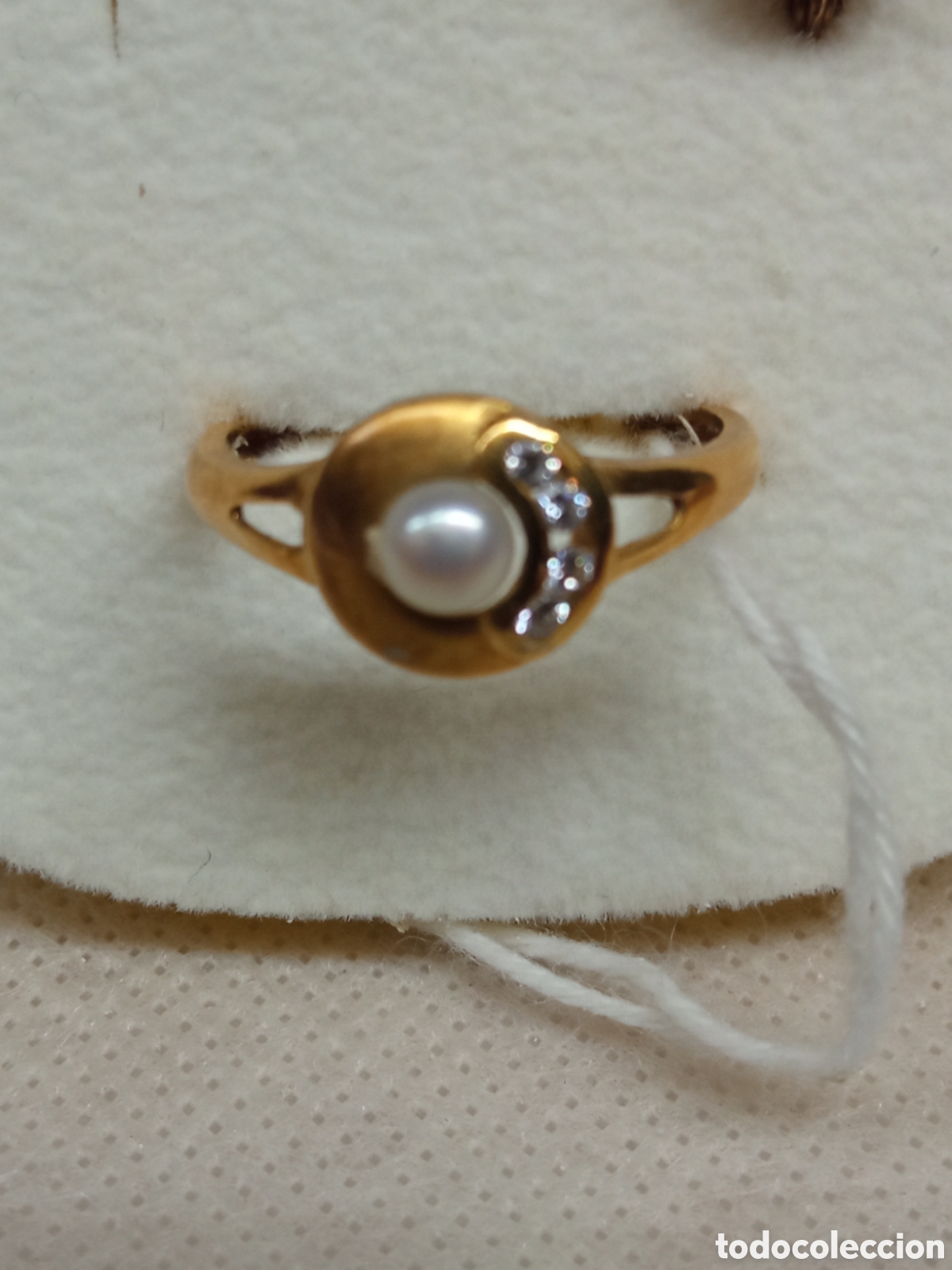 Joyeria: Sortija y pend. Oro perla y brillante V - Foto 2