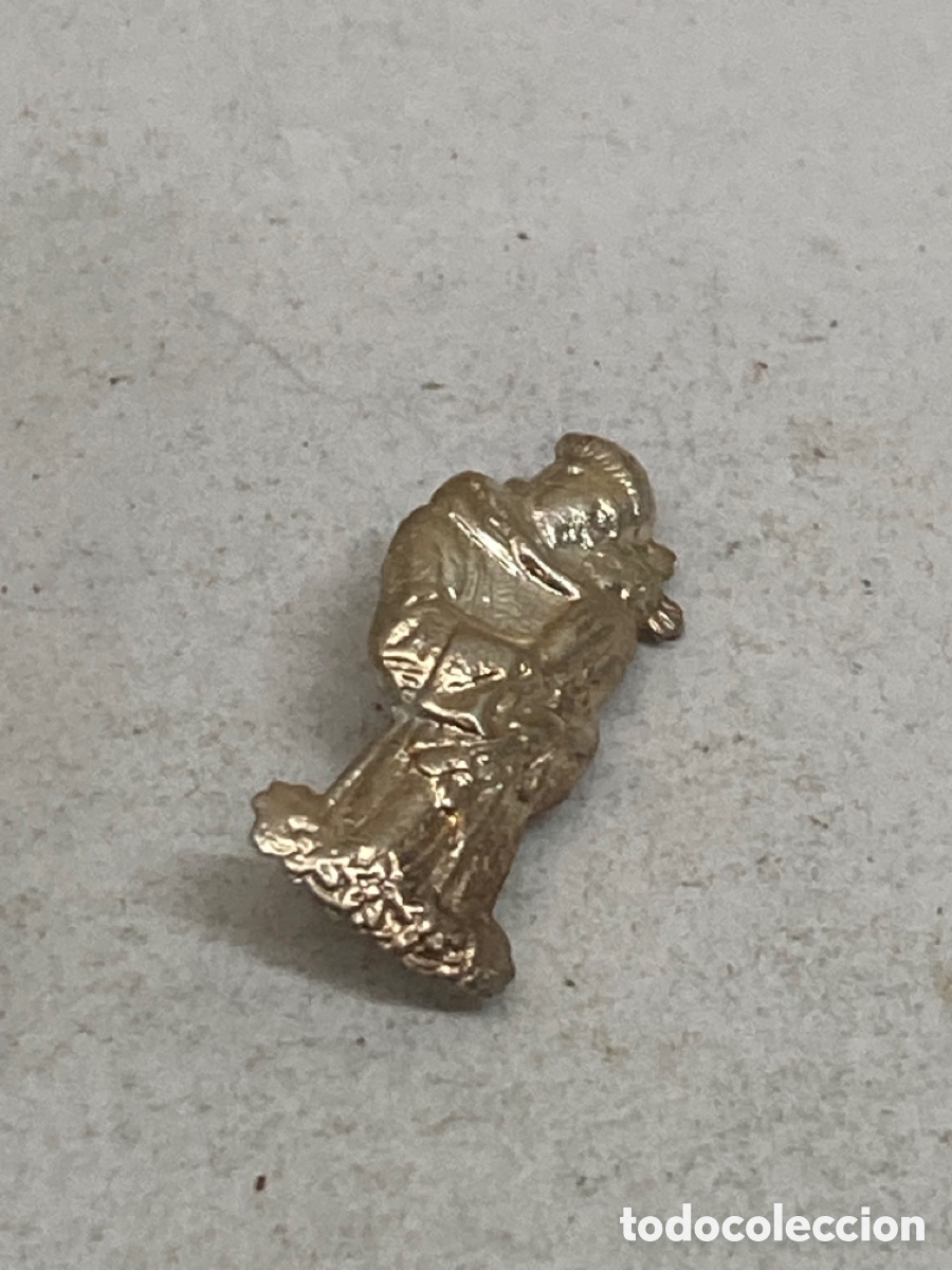 Joyeria: Broche religioso met&aacute;lico - Foto 1
