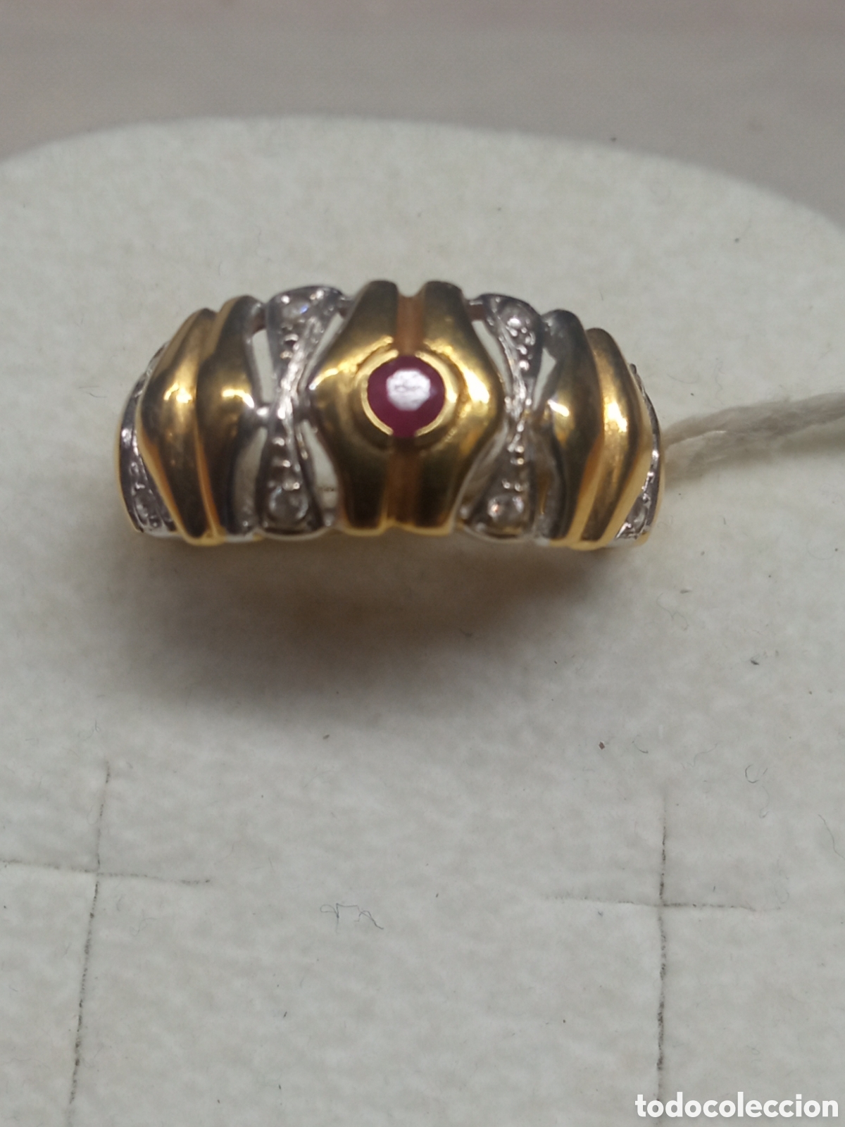 Joyeria: Sortija oro y rubi y btes. - Foto 1