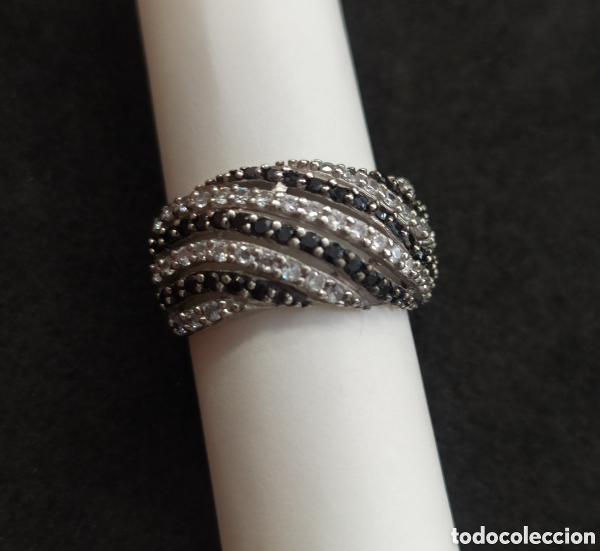 Joyeria: Anillo en plata con Espinela negra. - Foto 2