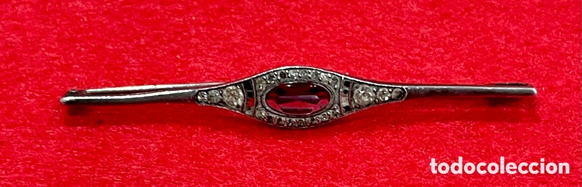 Joyeria: Bonito broche en plata de ley y pedrer&iacute;a. - Foto 1