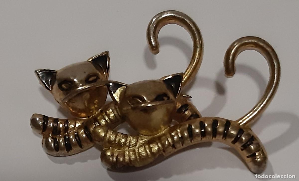 Joyeria: BROCHE ANTIGUO DORADO SIAMESES - Foto 3
