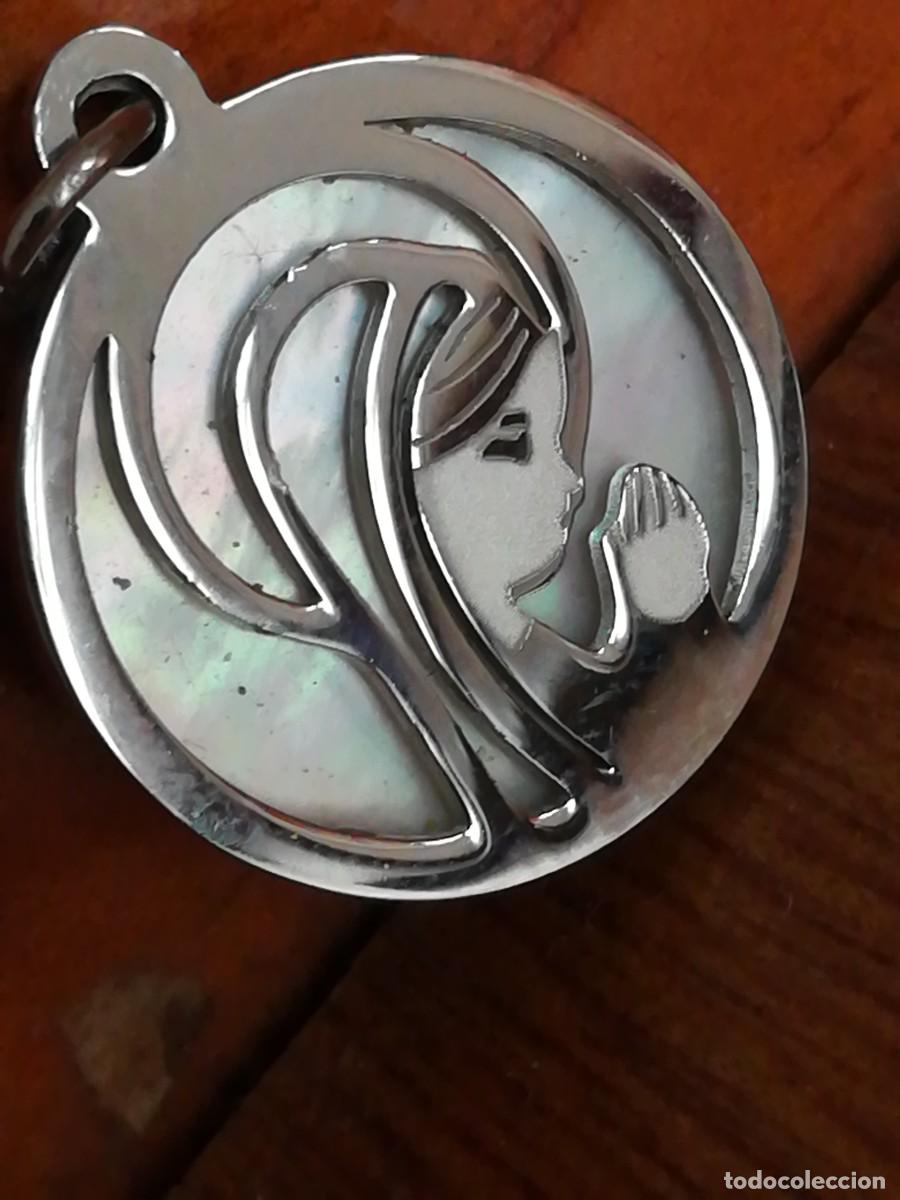 Joyeria: Antiguo colgante Santa - Foto 4