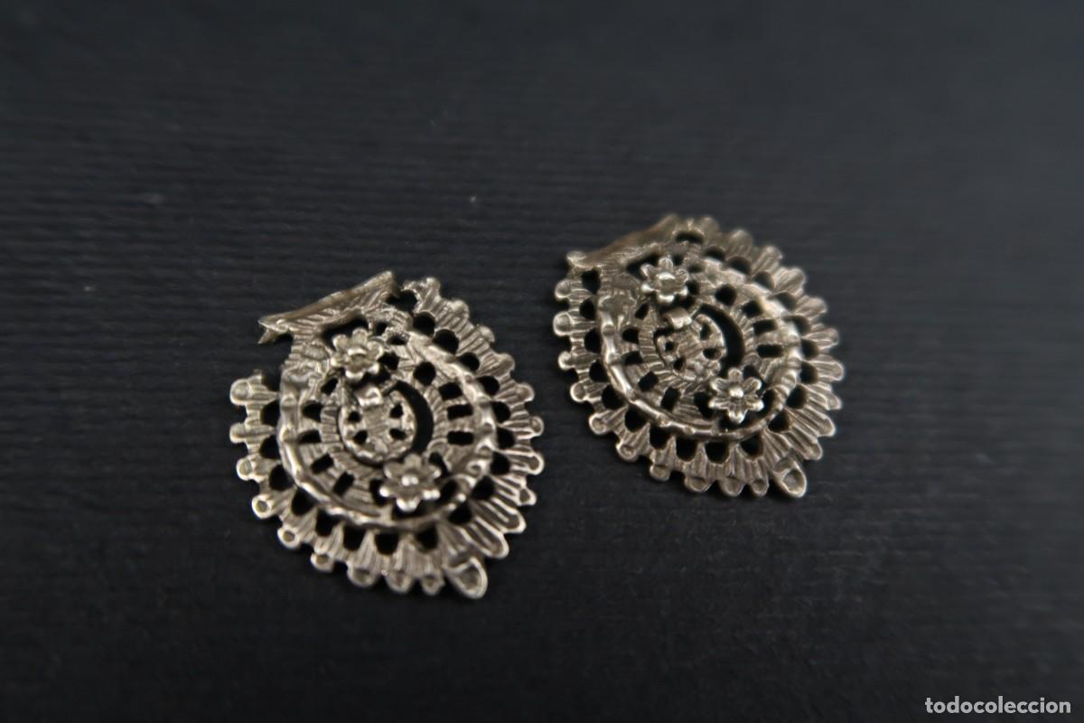 Joyeria: Dos Peque&ntilde;os Adornos de Plata - Foto 2